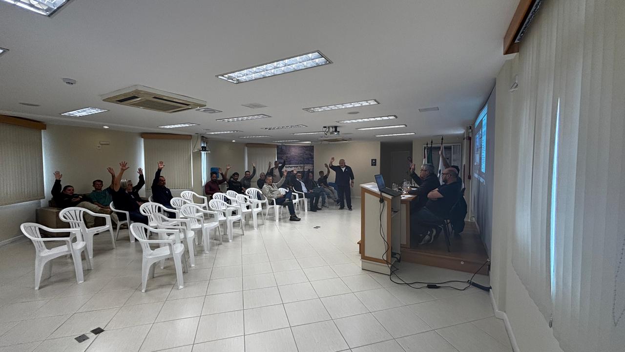 AGE debate baixo efetivo e PEC da Segurança Pública